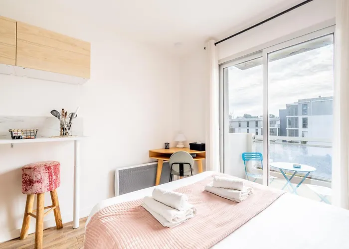 Les Verrieres・studio A 400m De La Mer・netflix Apartamento